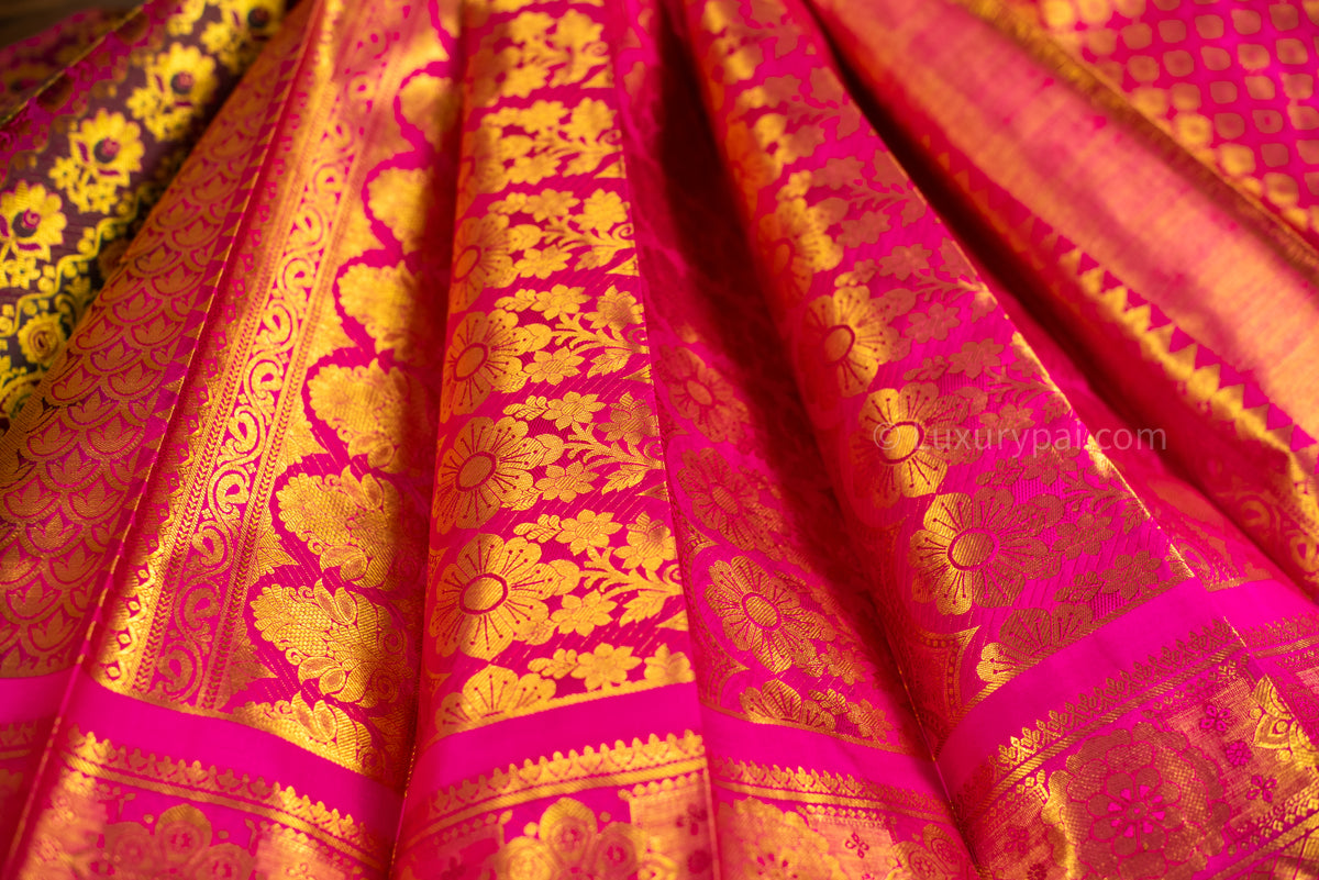 Iridescent Kanchipuram Pure Silk Handloom Bridal Wedding Saree