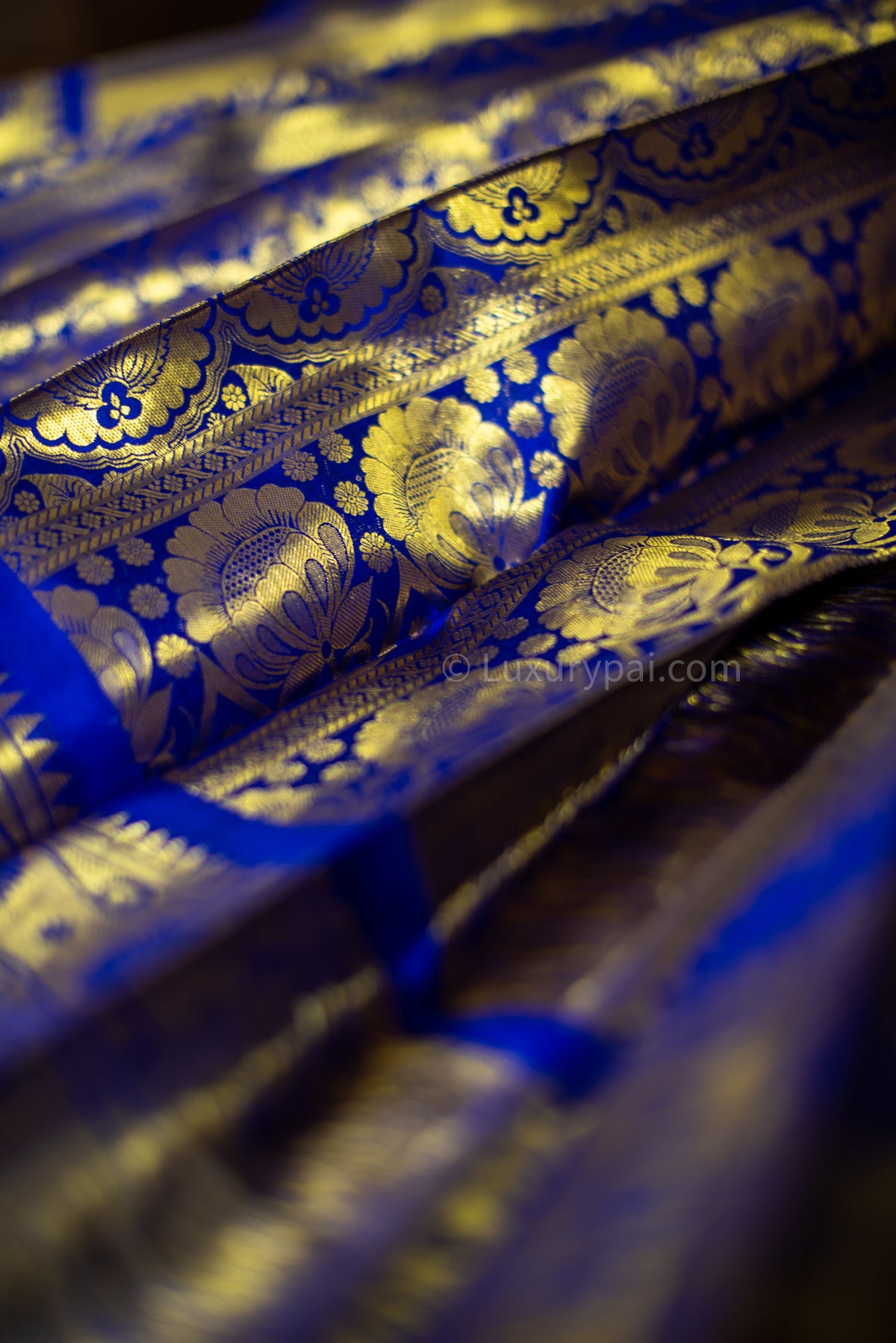 Elegant Violet Kanchipuram Pure Pattu (Silk) Handloom Kai Korvai Bridal Wedding Saree