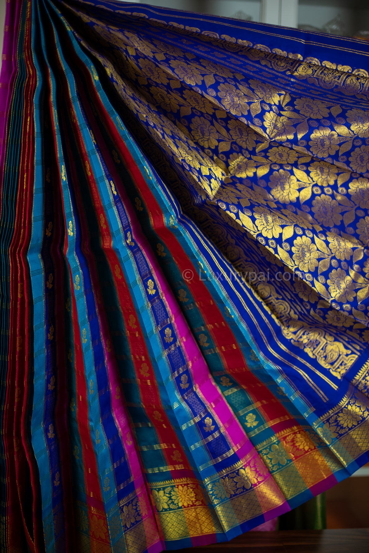 Luxurious Kanchipuram Pure Silk Saree with Roja Kaddam Design - Authentic Handloom Kai Korvai for Weddings & Special Occasions