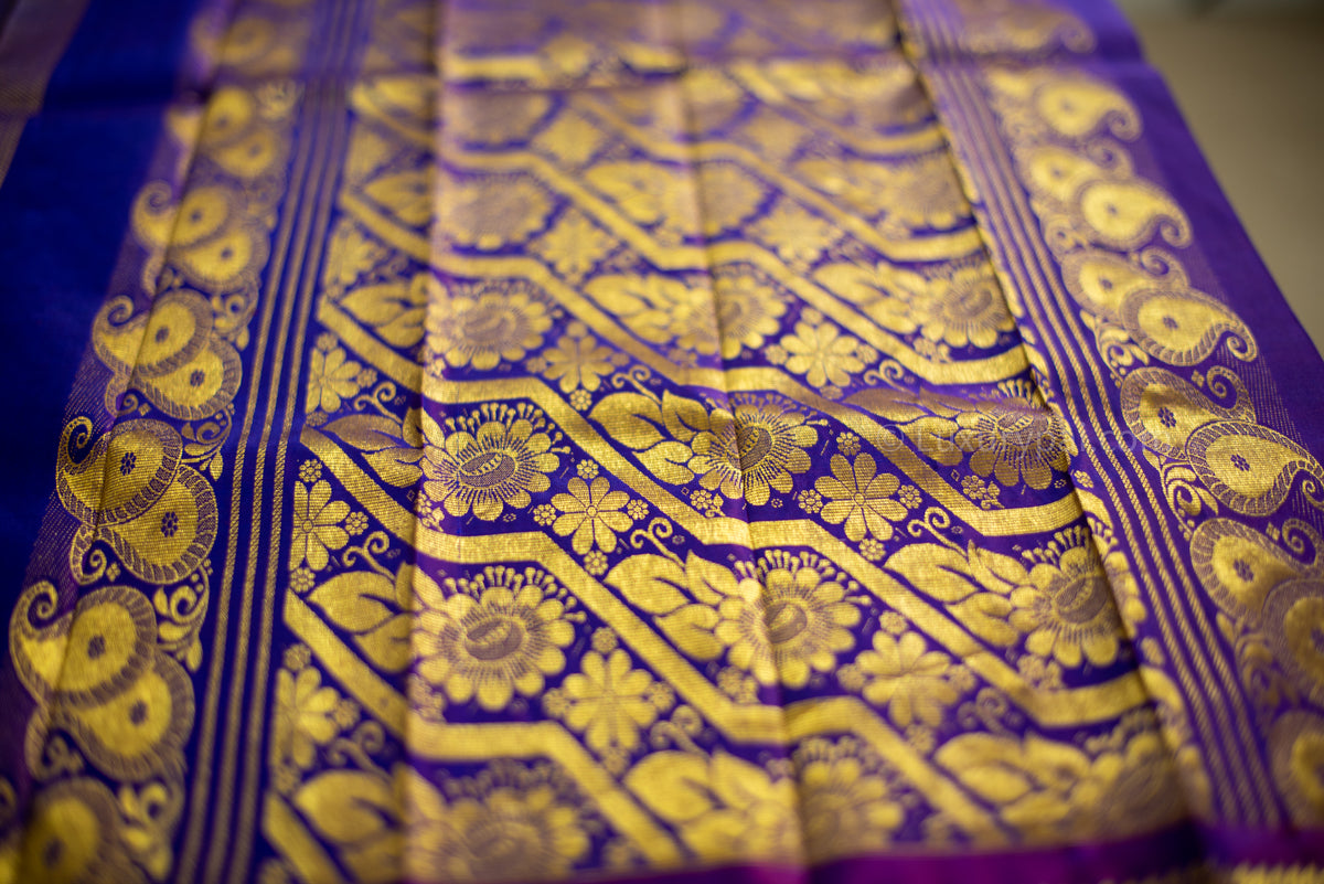 Stunning Violet Kanchipuram Pattu Saree with Big Leaves, Clubs butta and Double Side Chain Design