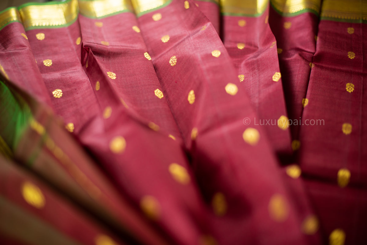 Gorgeous Rakita Rakita Kanchipuram Pattu Saree in Maroon with Butta Design