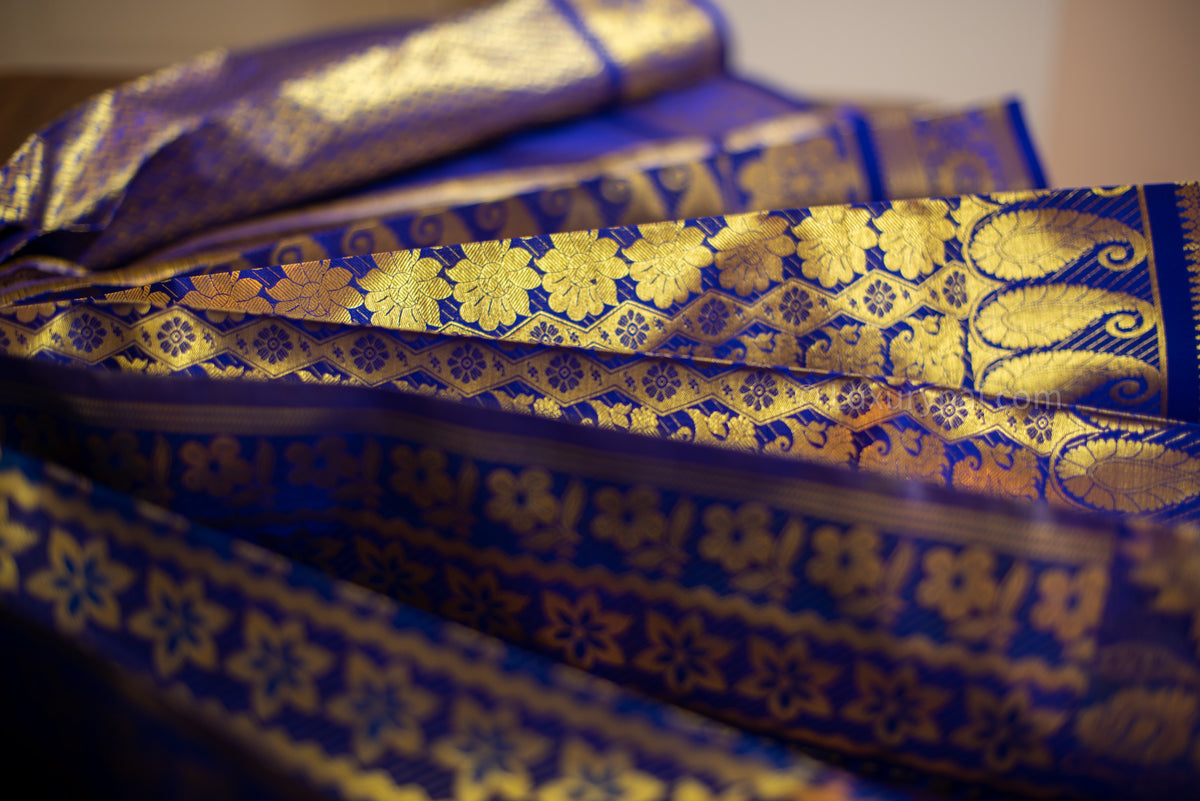 Stunning Violet Kanchipuram Pattu Saree with Floral and Chain Design - A Luxurious and Elegant Piece for Any Occasion